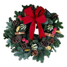 Traditional door wreath